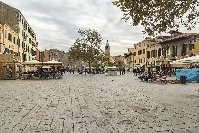 Campo Santa Margherita.jpeg